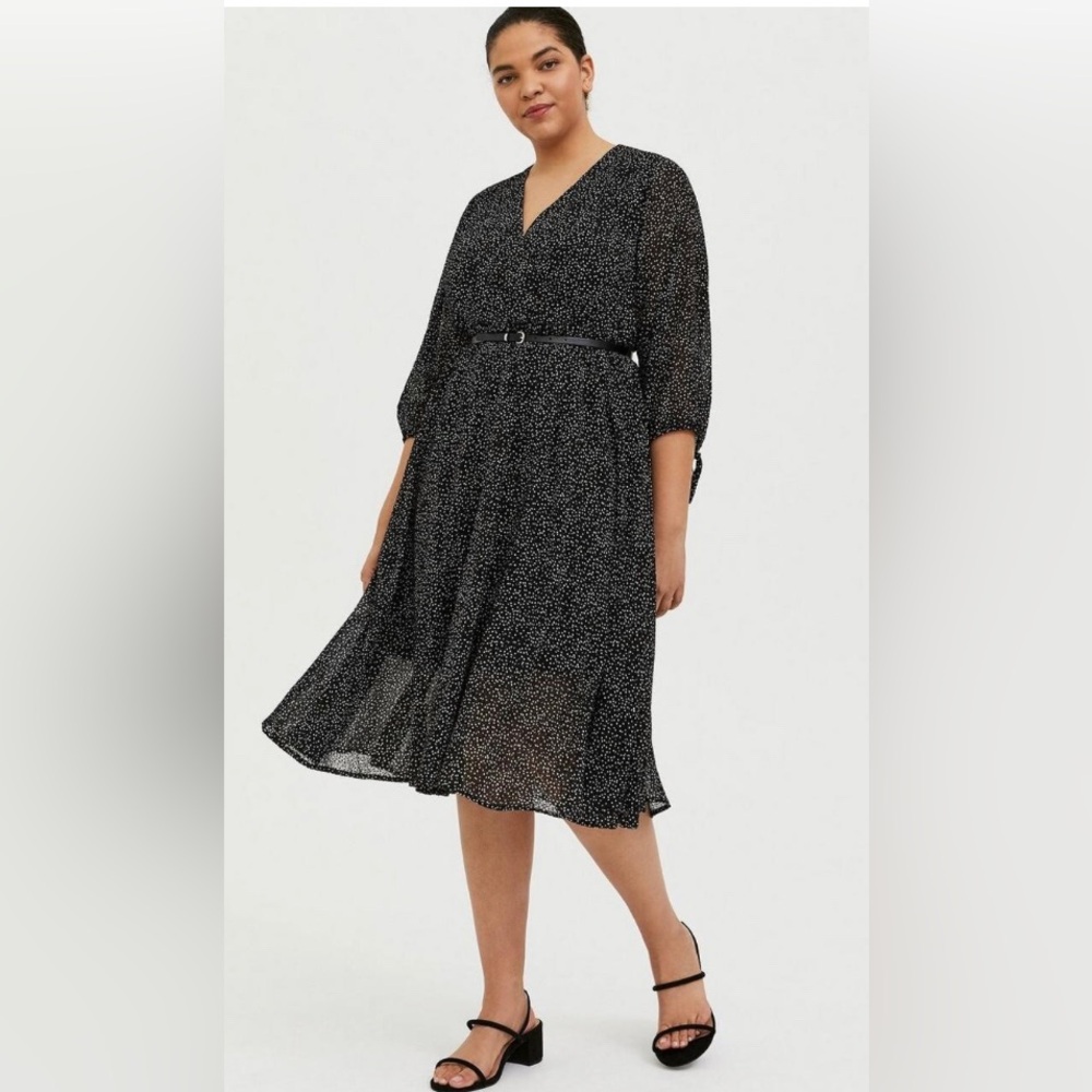 Torrid Dress Black White Polkadot 3/4 Sleeve Chiffon Midi Sz 18 Pockets